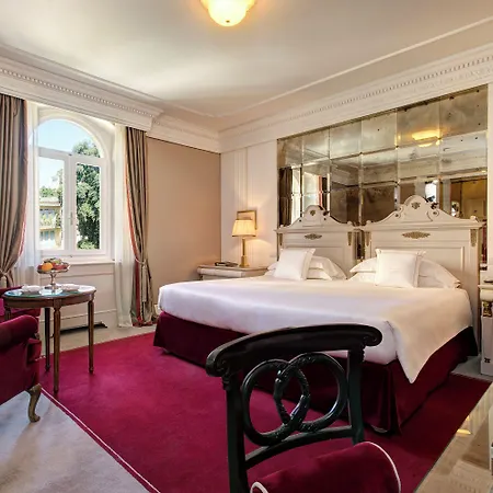Ξενοδοχείο Regency - Small Luxury Of The World 5*