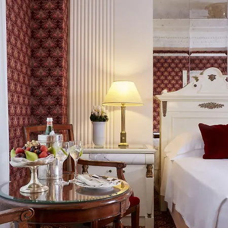Regency - Small Luxury Of The World Hotel Florencie