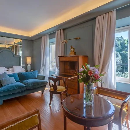 Regency - Small Luxury Of The World Hotel