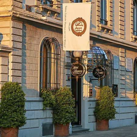 Regency - Small Luxury Of The World Hotel