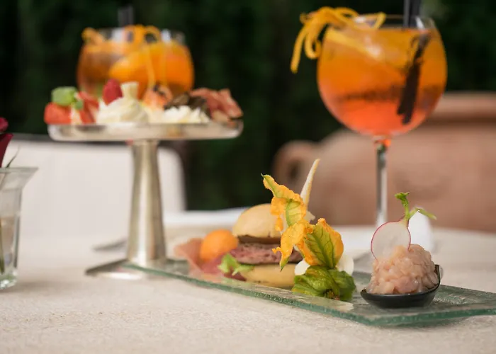 Regency - Small Luxury Of The World Floransa