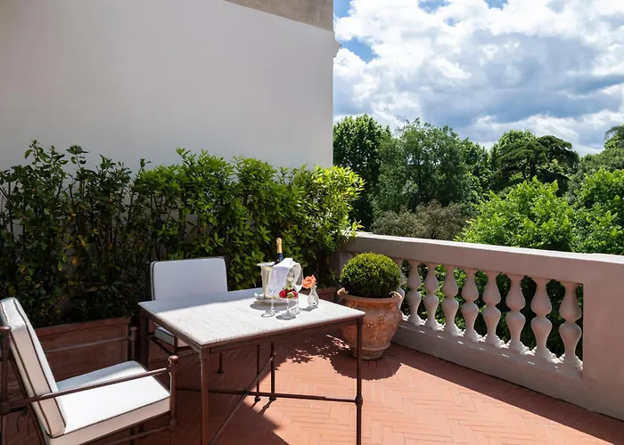 Regency - Small Luxury Of The World Floransa