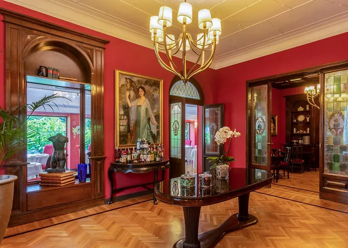 Otel Regency - Small Luxury Of The World