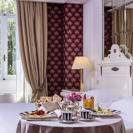 Regency - Small Luxury Of The World Hotel